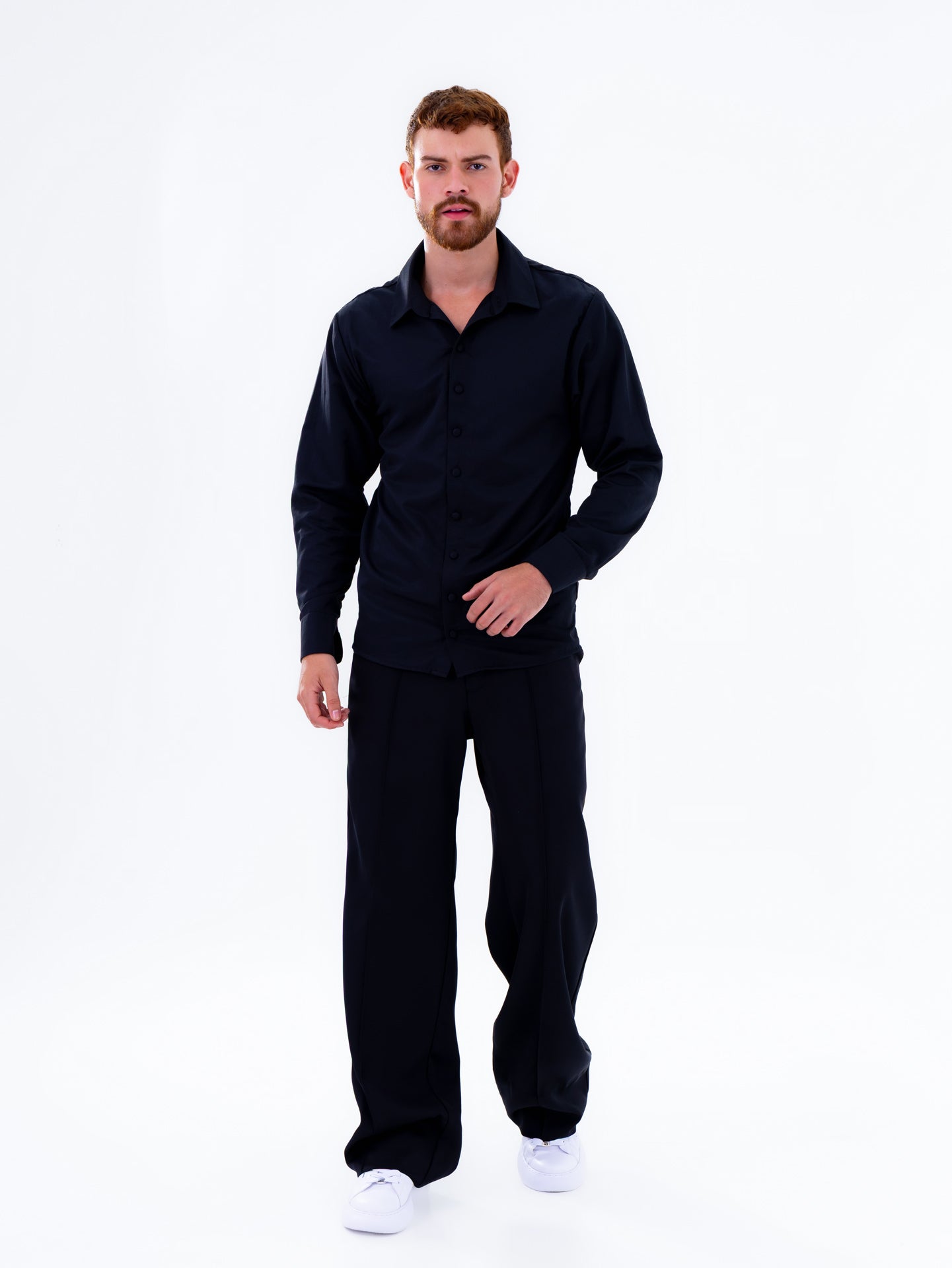Camisa Negra Oversize Elegante