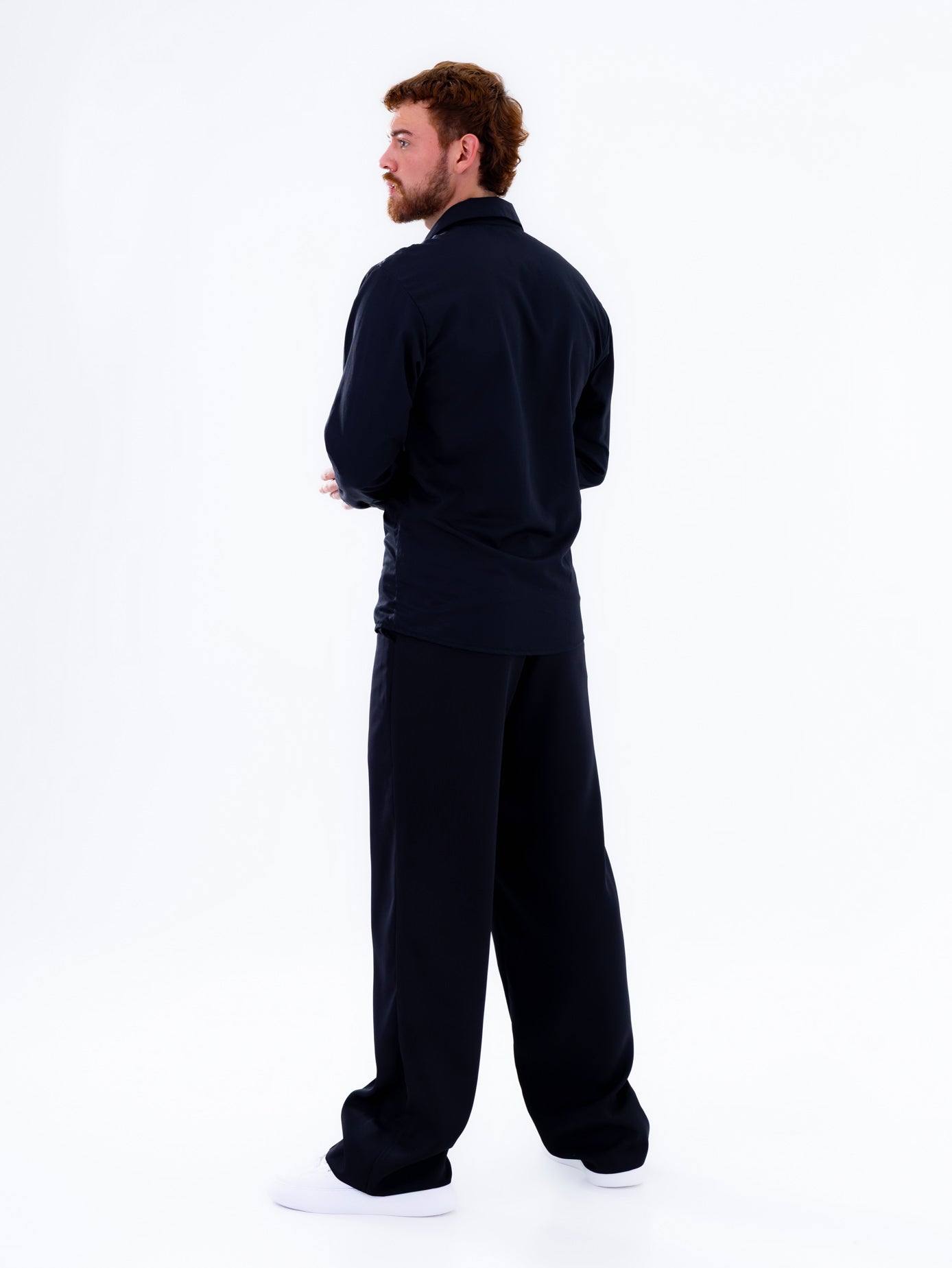 Camisa Negra Oversize Elegante