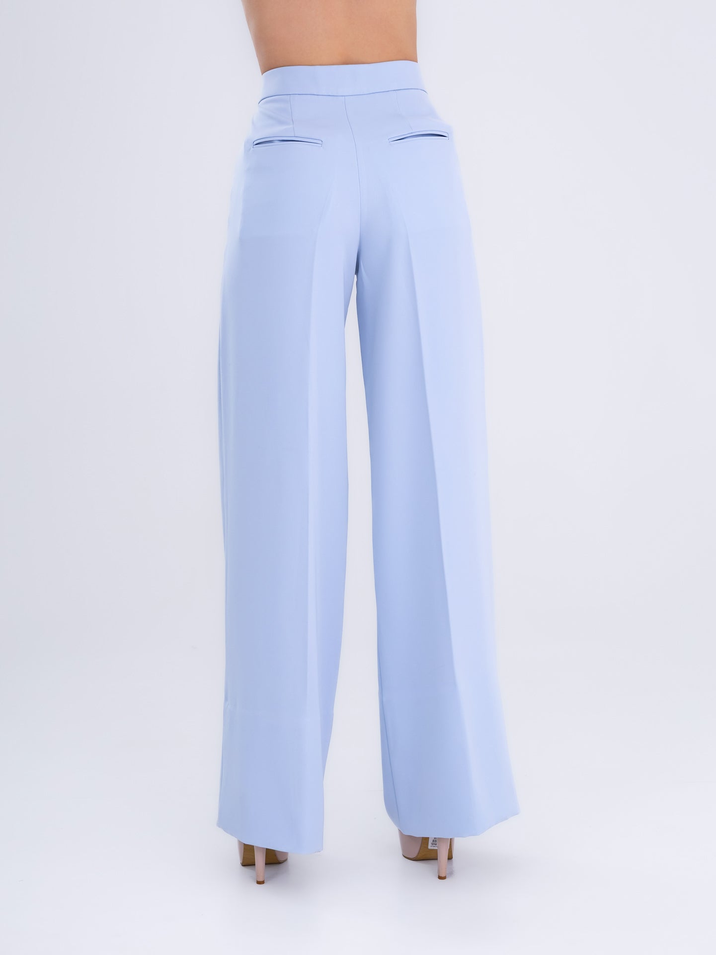 Pantalón ancho azul cielo
