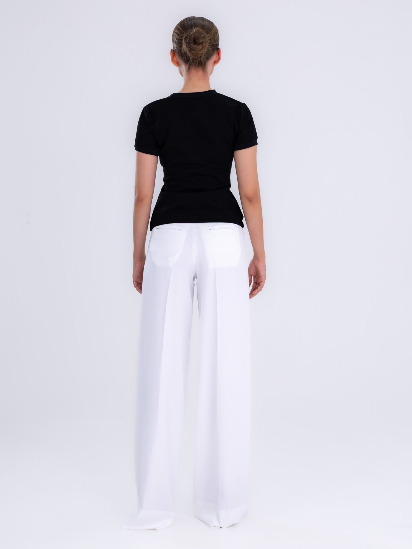 Camiseta básica negra azabache