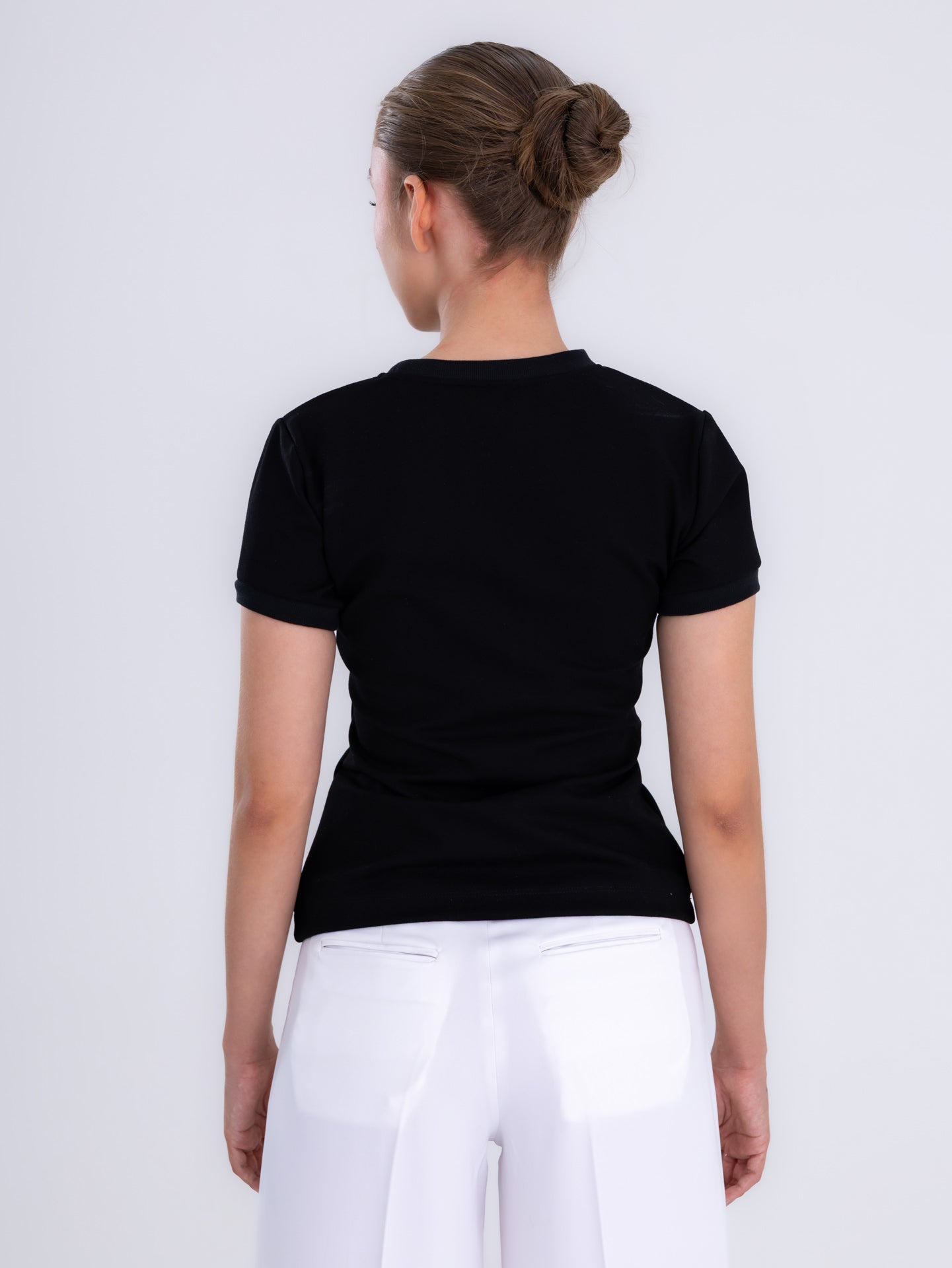 Camiseta básica negra azabache