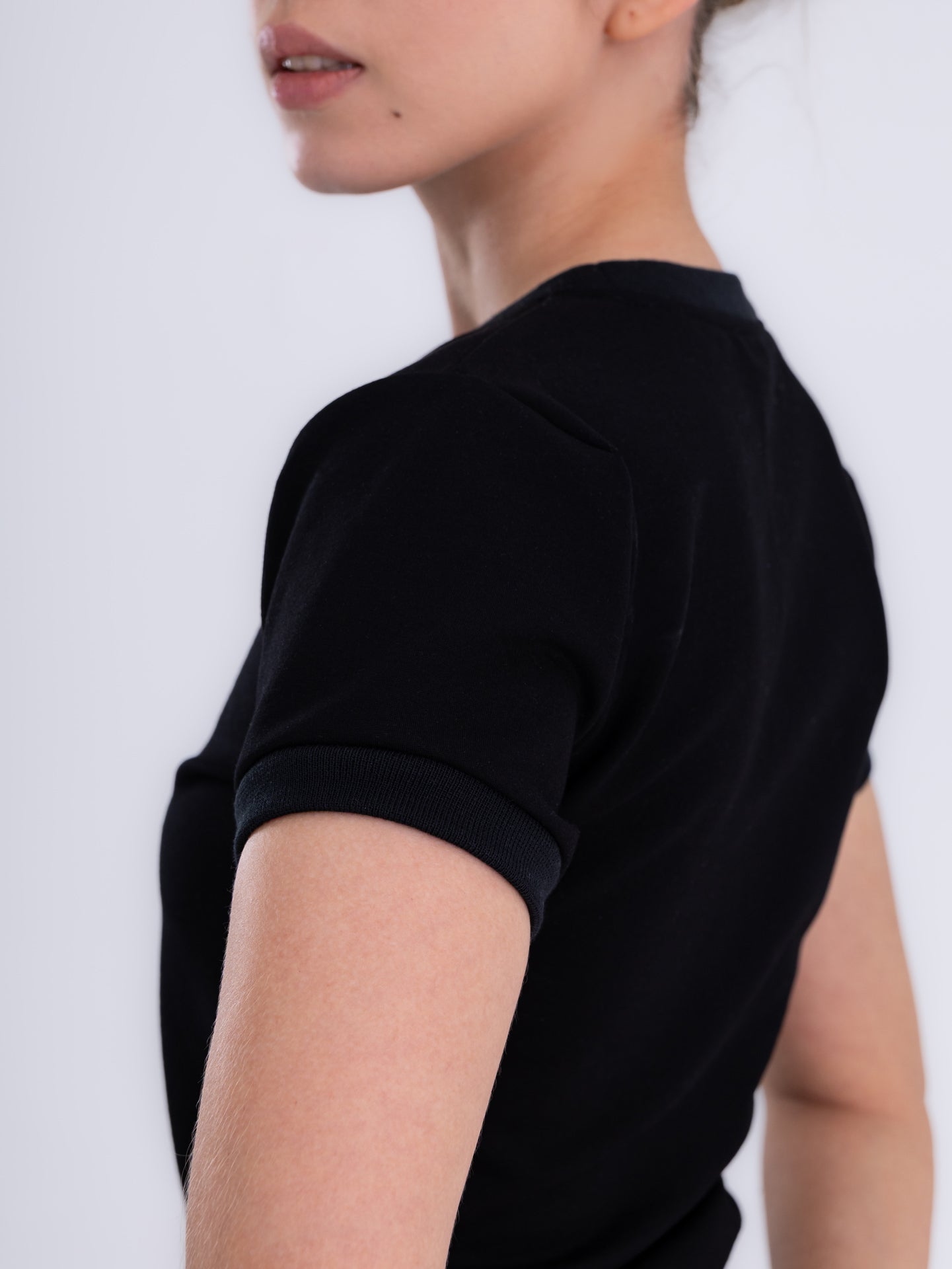 Camiseta básica negra azabache